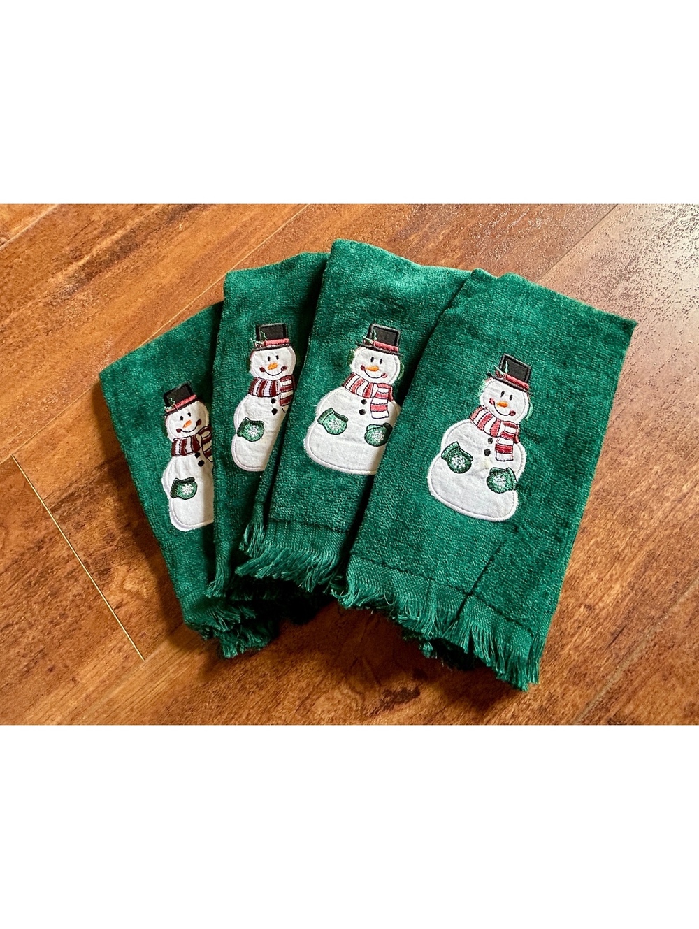 Set of 4 Green Christmas Snowman Hand Towels